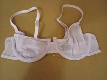 Soutien gorge Undiz 85B NEUF 