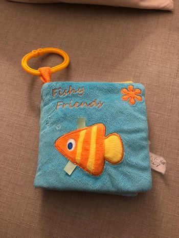 Livre d’éveil en tissu