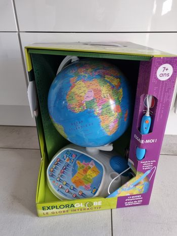Globe interactif clementoni