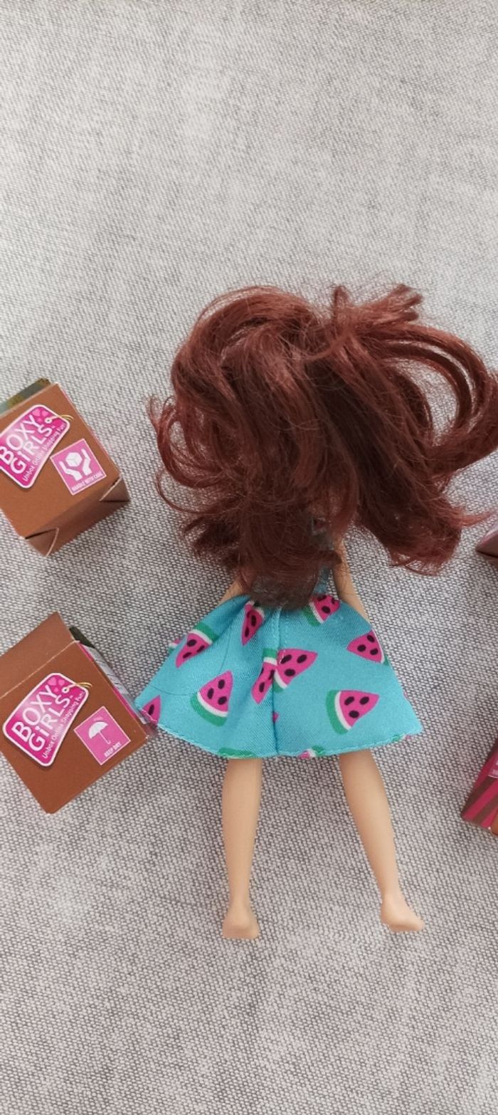 Poupée - photo numéro 4