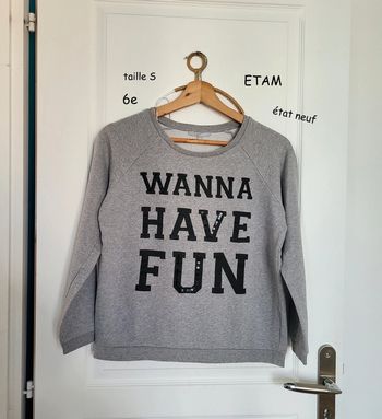 Sweat Etam taille S état neuf