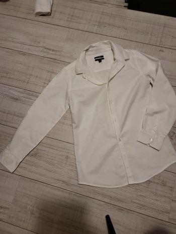Chemise de fêtes blanche garçon 12 ans kiabi portée une fois
