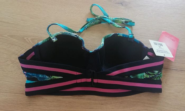 Haut de maillot de bain tropical bleu turquoise rose Taille 34 Penti - photo numéro 10