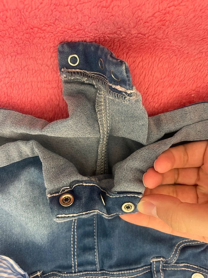 Combinaison jeans 6 mois - photo numéro 2