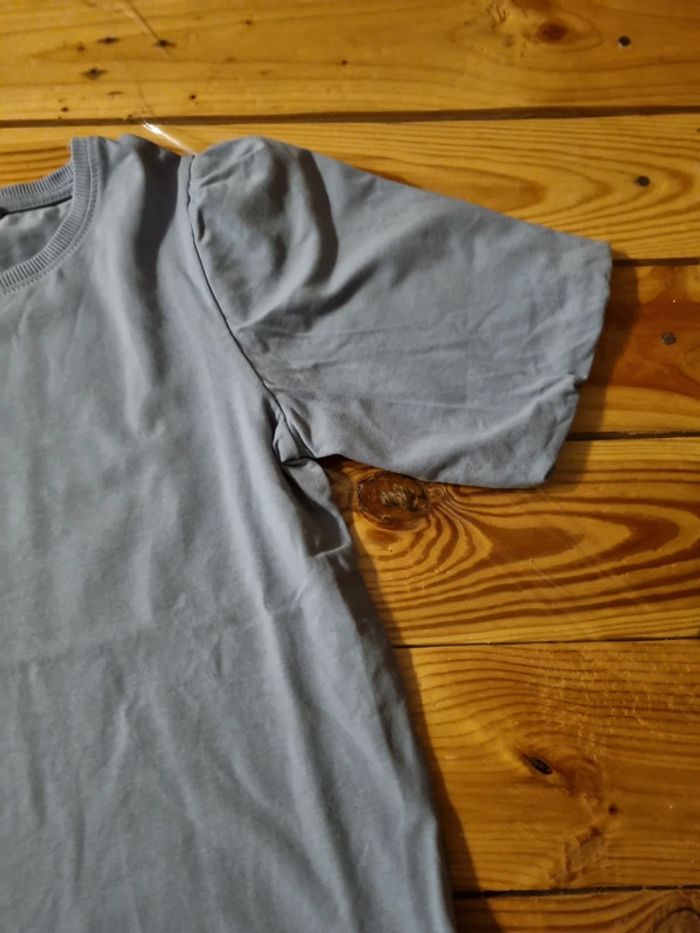 Tee shirt 9/10 ans - photo numéro 2