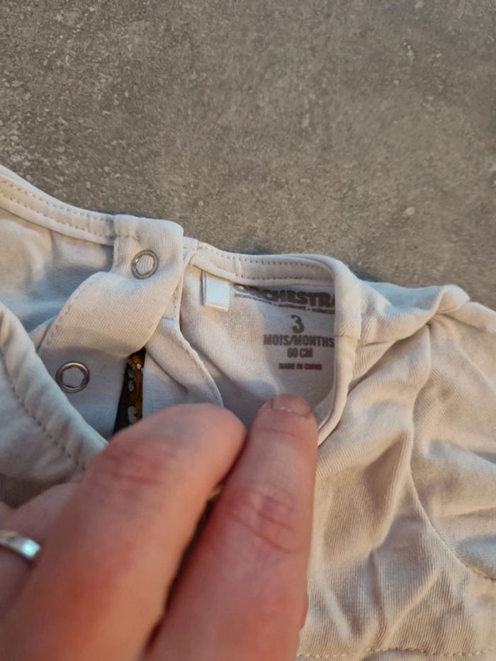 Lot 3 grenouillères bébé fille coton blanc à motifs T3mois TBE absorba orchestra kiabi - photo numéro 2