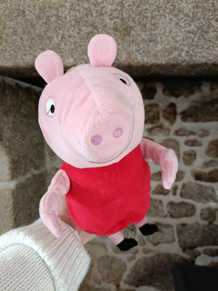 Peluche Peppa pig électronique - photo numéro 3