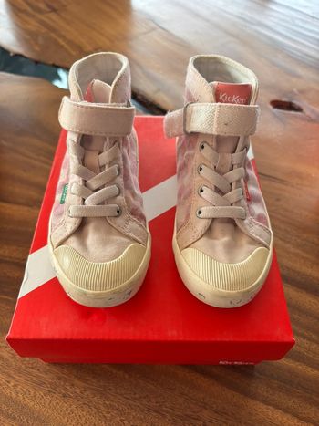 Chaussure kickers pointure 27