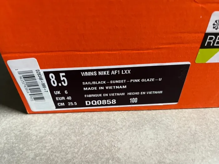 Basket Nike air Force 1 LXX - photo numéro 17