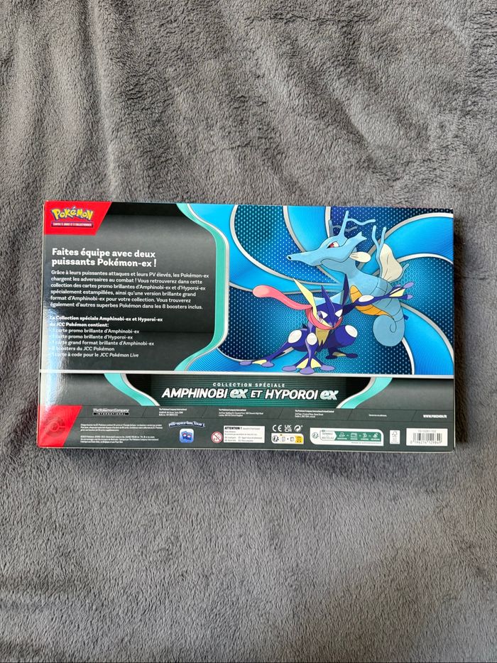 Pokémon Coffret Spécial Noël Amphinobi EX & Hyporoi EX – 6 Boosters + Cartes Promo - photo numéro 2