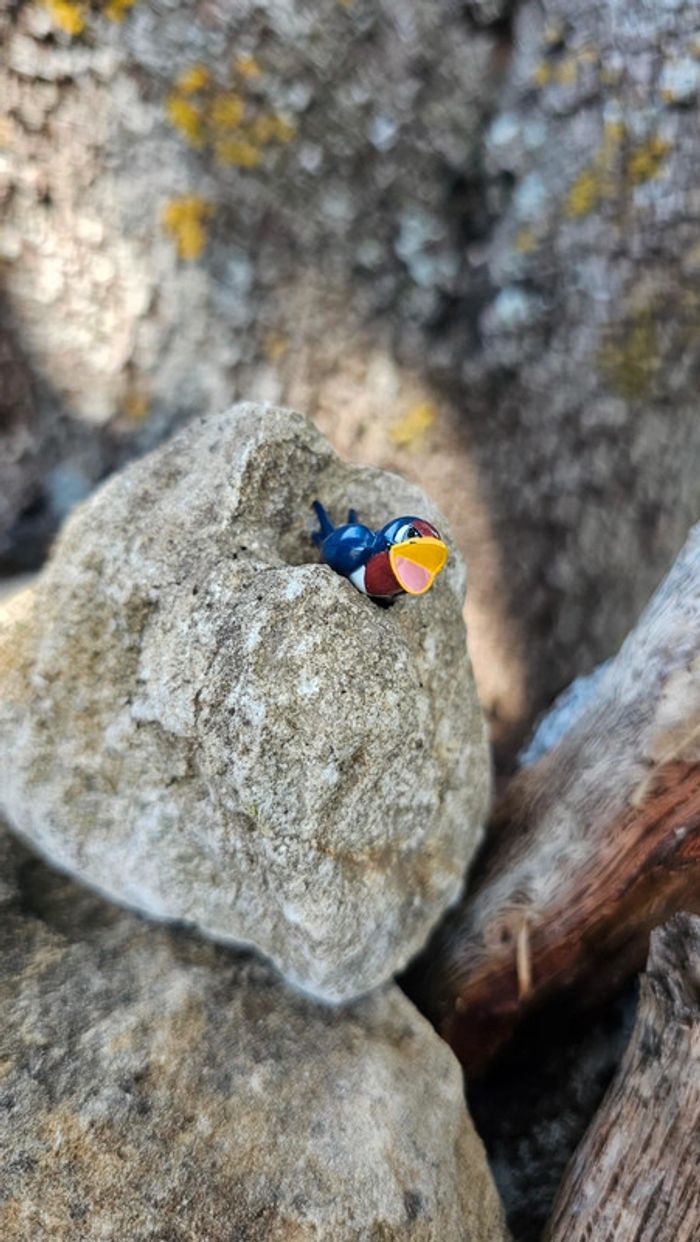 Super petite figurine Pokemon Nintendo nirondelle