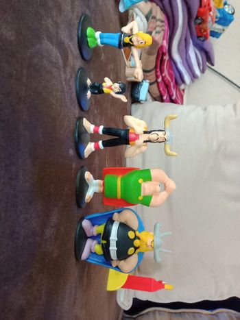 Lot figurines Astérix