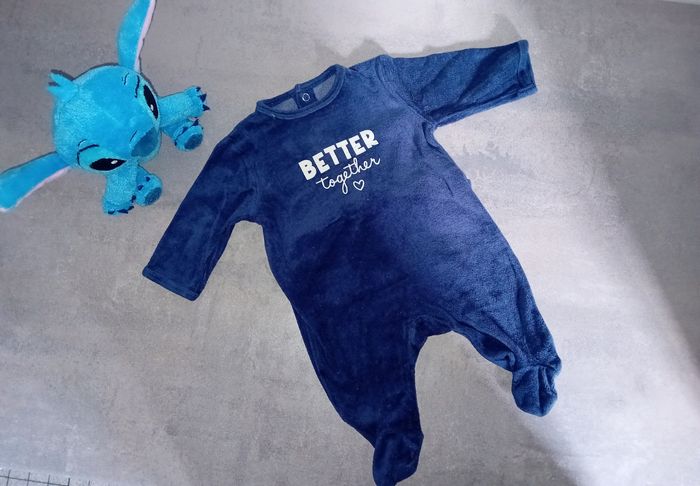 Pyjama 1 mois - photo numéro 2