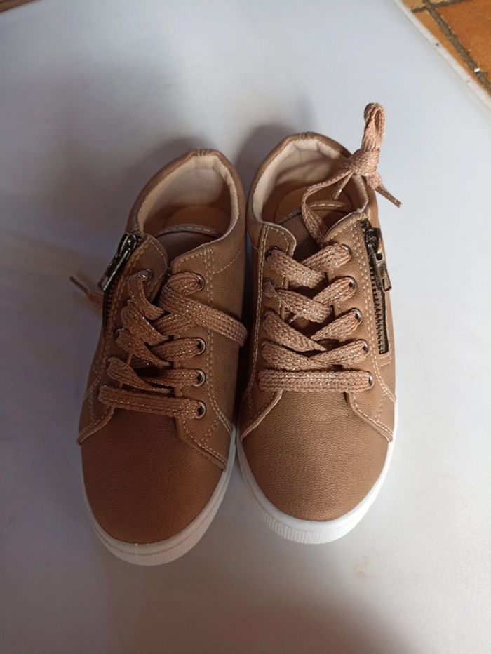 Basket rose bronze taille 31 - photo numéro 2