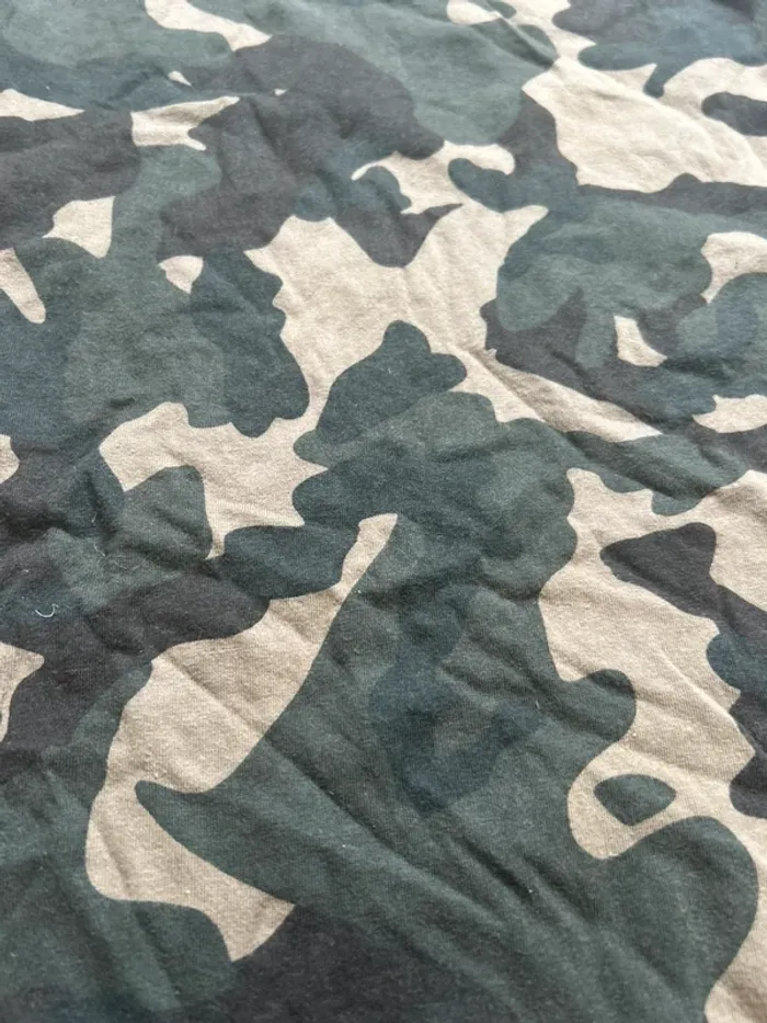 T-shirt manches courtes, motif militaire Zara S - photo numéro 2
