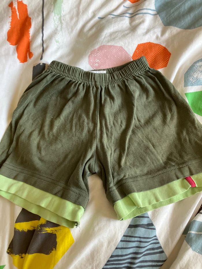 Short 2 ans