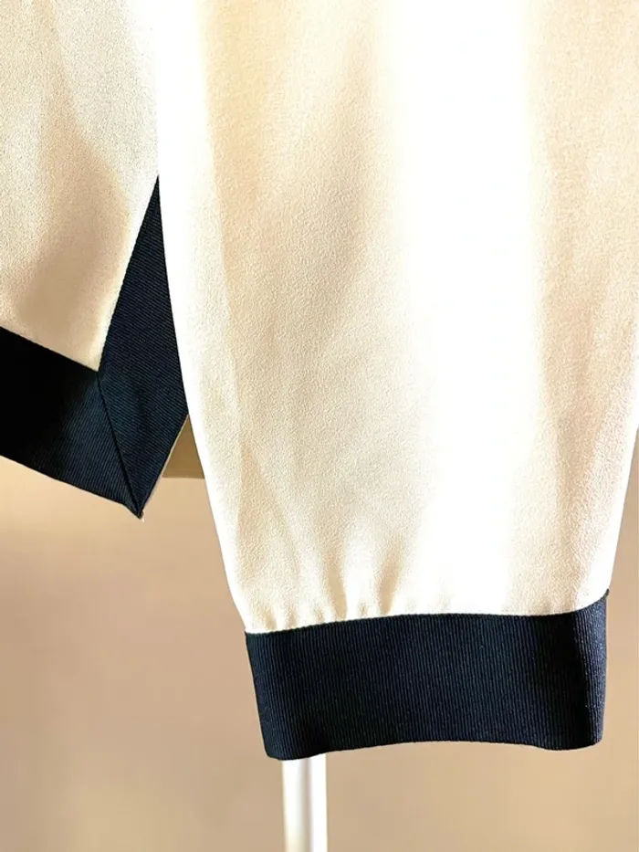 Sublime chemise blouse chic neuve Zara blanc écru et passementerie bordure  noir - photo numéro 15