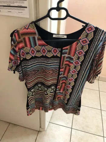T.shirt coloré Christine laure taille 2