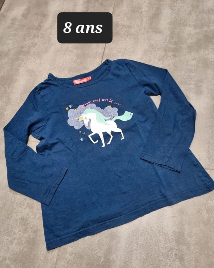 Haut 8 ans