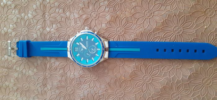 montre neuve - photo numéro 1