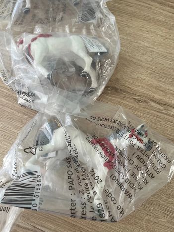 Figurine papo cheval arabe blanc en tenue de parade neuf sous blister