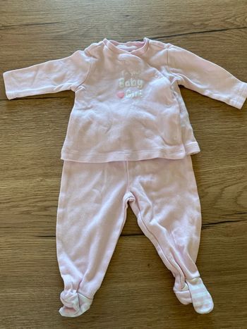 Pyjama 2 pièce taille 3-6 mois