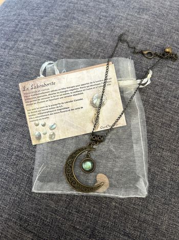 Collier clair obscur labradorite lune