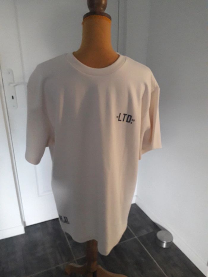 Tshirt Bershka neuf