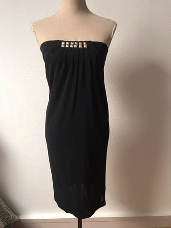 Jolie petite robe noire fluide