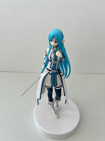 Sword art online figurine asuna