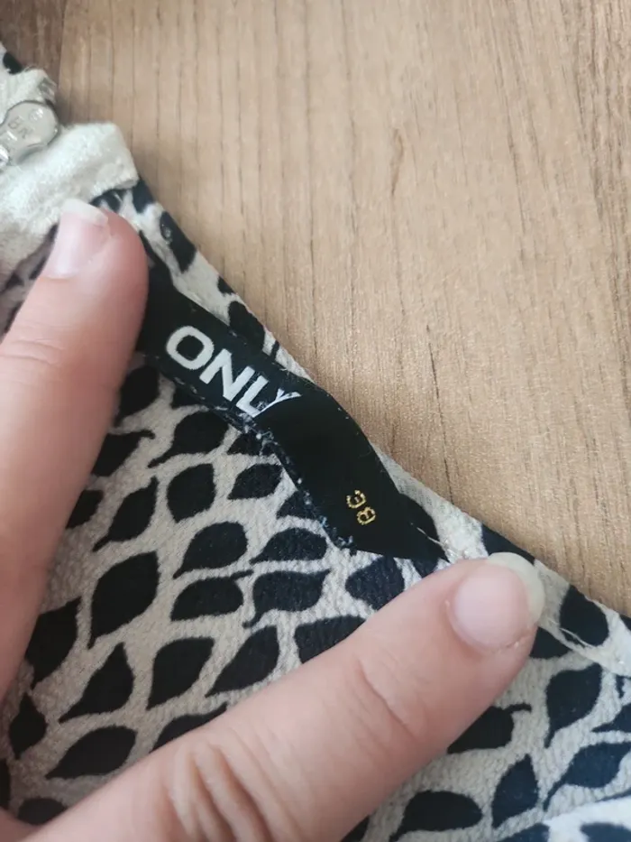 Blouse taille 38 - photo numéro 2