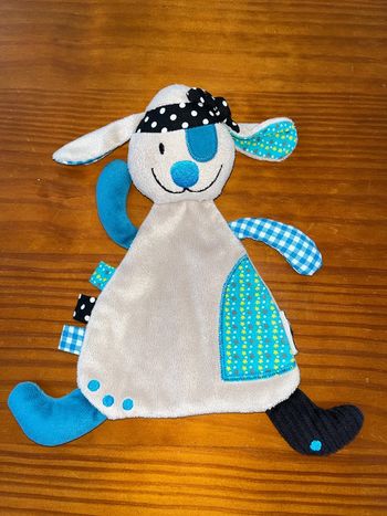Doudou, plat -  influx Cora pirate, chien, lapin bleu, vert, beige, noir