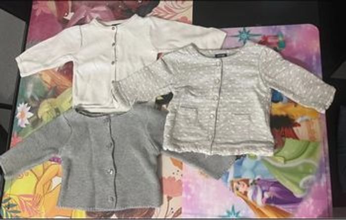 Lots de 11 vêtements fille 3 mois - photo numéro 7