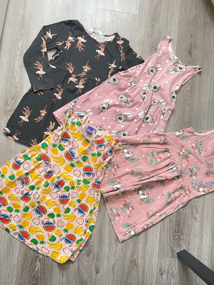 Lot de vêtements fille 8 ans - photo numéro 4