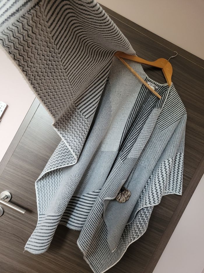 Poncho TU Christine Laure - photo numéro 4