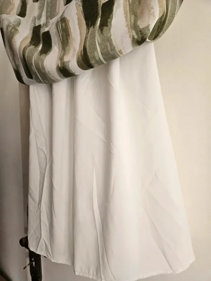 Robe ras du cou camaïeu de vert - photo numéro 7