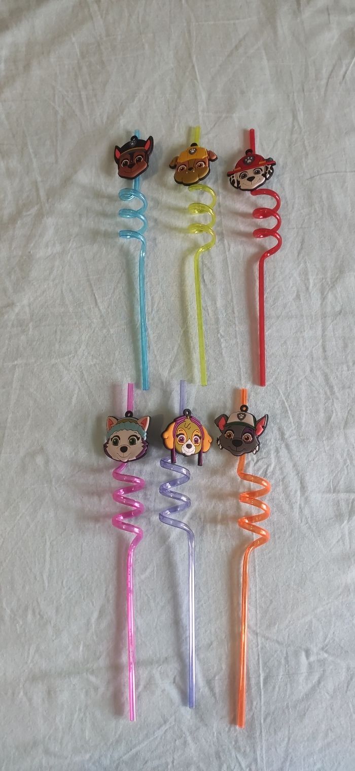 Lot 6 paille pat patrouille neuve