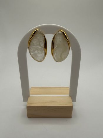 Boucle d’oreille résine - Blanc