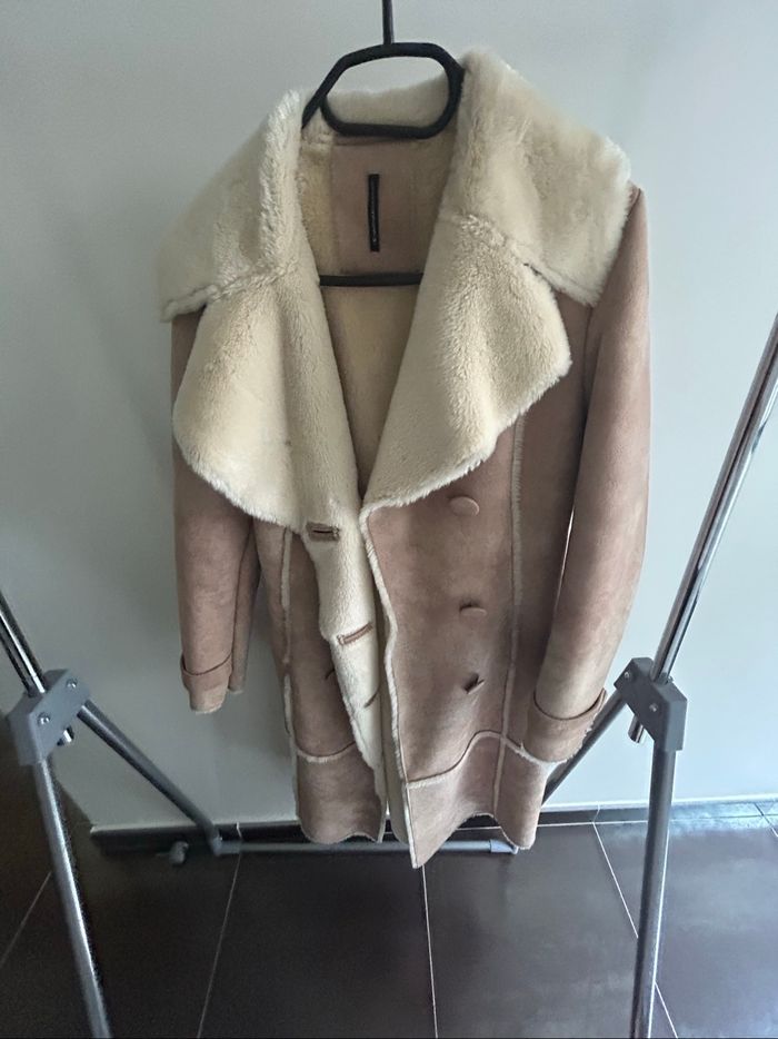 Manteau fausse fourrure très élégant - photo numéro 2