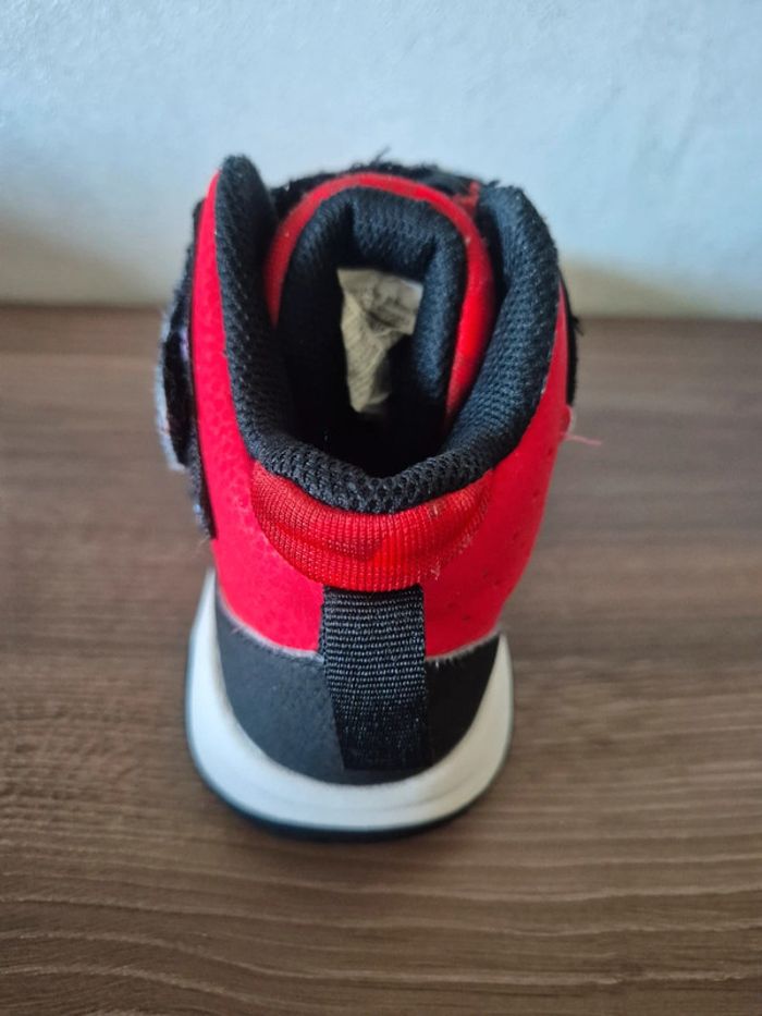 Chaussures basket-ball pointure 34 rouge - photo numéro 11