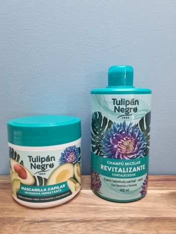 Gamme cheveux Hydratation et force