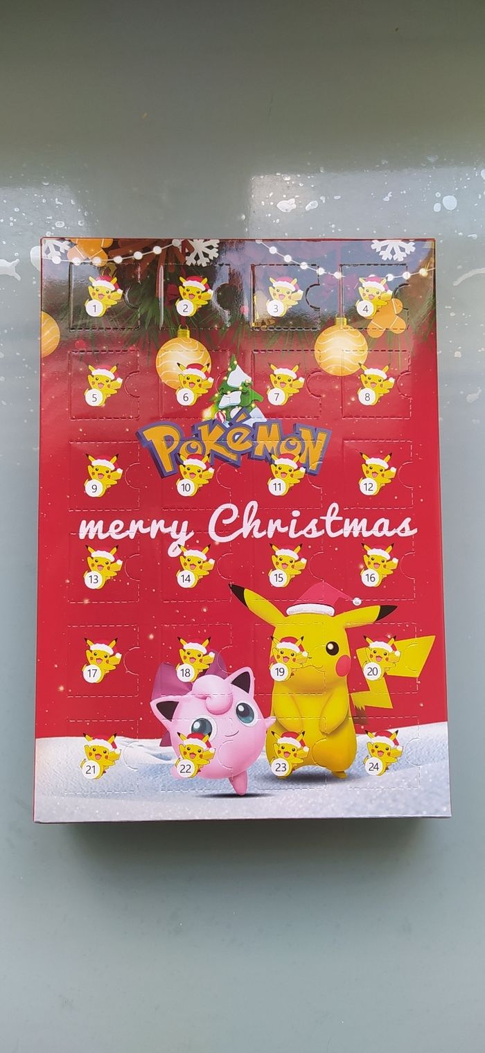Calendrier de L'avent pokémon rouge Méry christmas et ses figurines - photo numéro 2