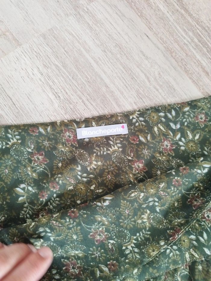 Jupe blanche porte taille 46 - photo numéro 3