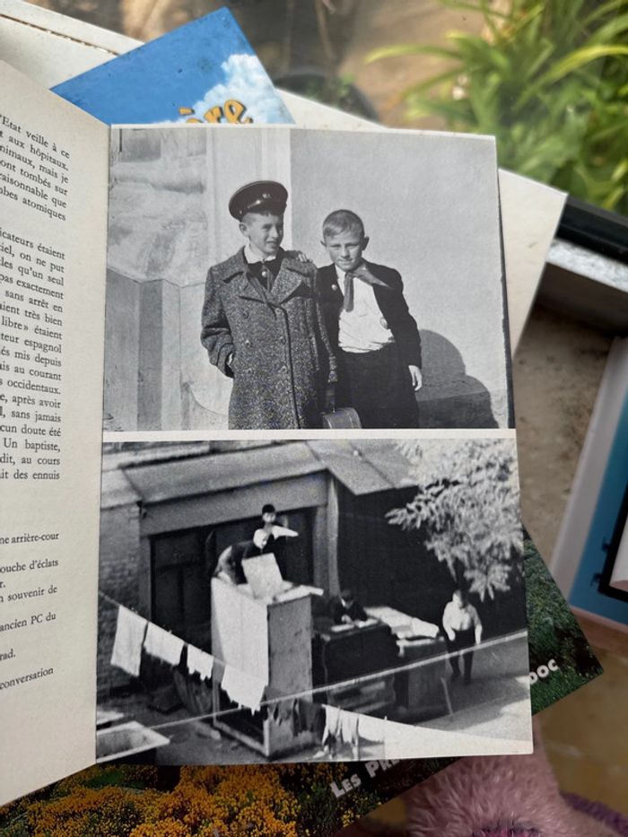 Vieux livre, chemin d’Est et d’Ouest répéter ses conflits de ce temps - photo numéro 7