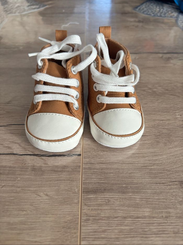 Chaussures 3/6 mois