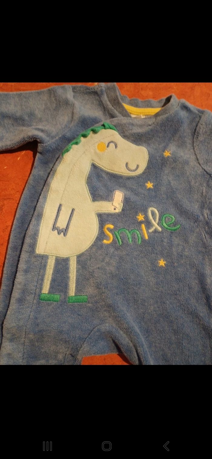 Pyjama bébé taille 1 mois - photo numéro 2