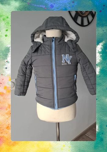 Manteau doublé polaire avec capuche 3 ans