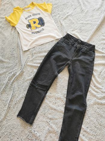 pantalon +t shirt xs