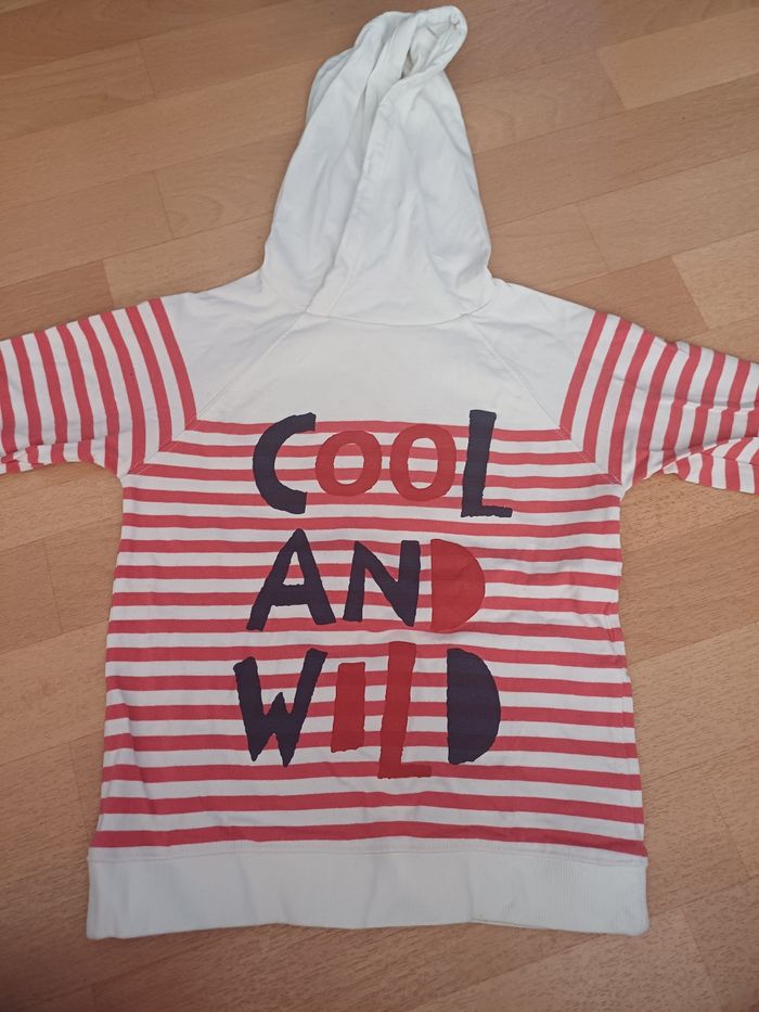 Tee shirt