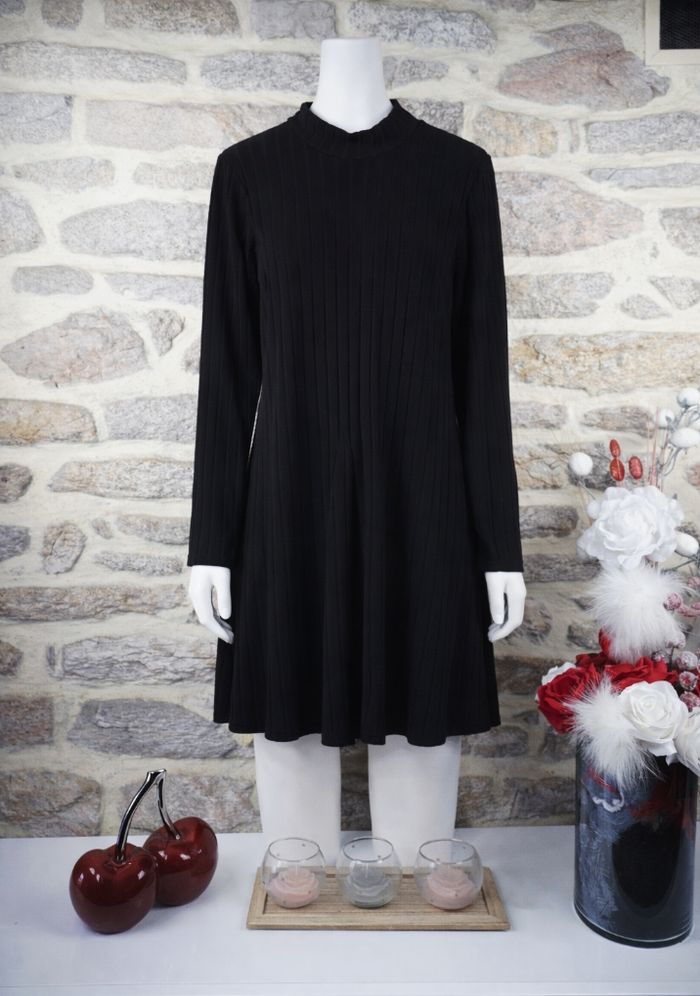 Robe en tricot côtelée manches longues noire Femme taille 54 marque Boohoo 🌺